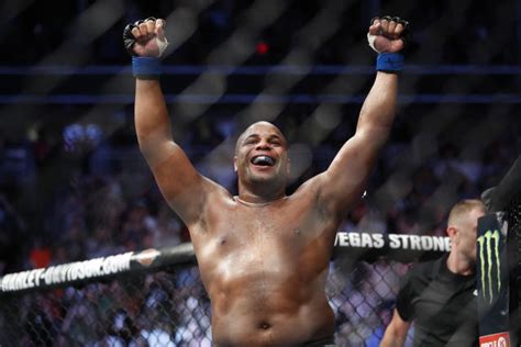 ufc 226 daniel cormier.